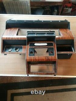 1980-1986 Ford Truck F150 F250 F350 Bronco Cluster & Radio Bezel Woodgrain. Nice