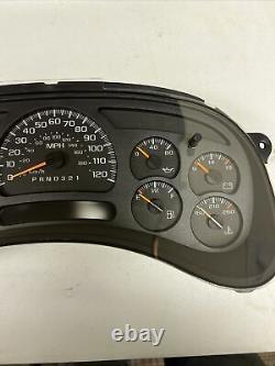 2003-2007 Chevy Silverado Gmc Sierra Instrument Cluster See Description