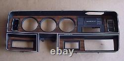 81 89 90 93 Dodge Ram Truck Ramcharger D150 Dash Panel Cluster Bezel Surround