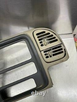 95-99 Chevy Silverado Tahoe Gmc Sierra Yukon Speedo Dash Cluster Trim Bezel