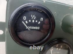 Tableau de bord vintage de camion militaire soviétique, indicateurs, URSS, militaria